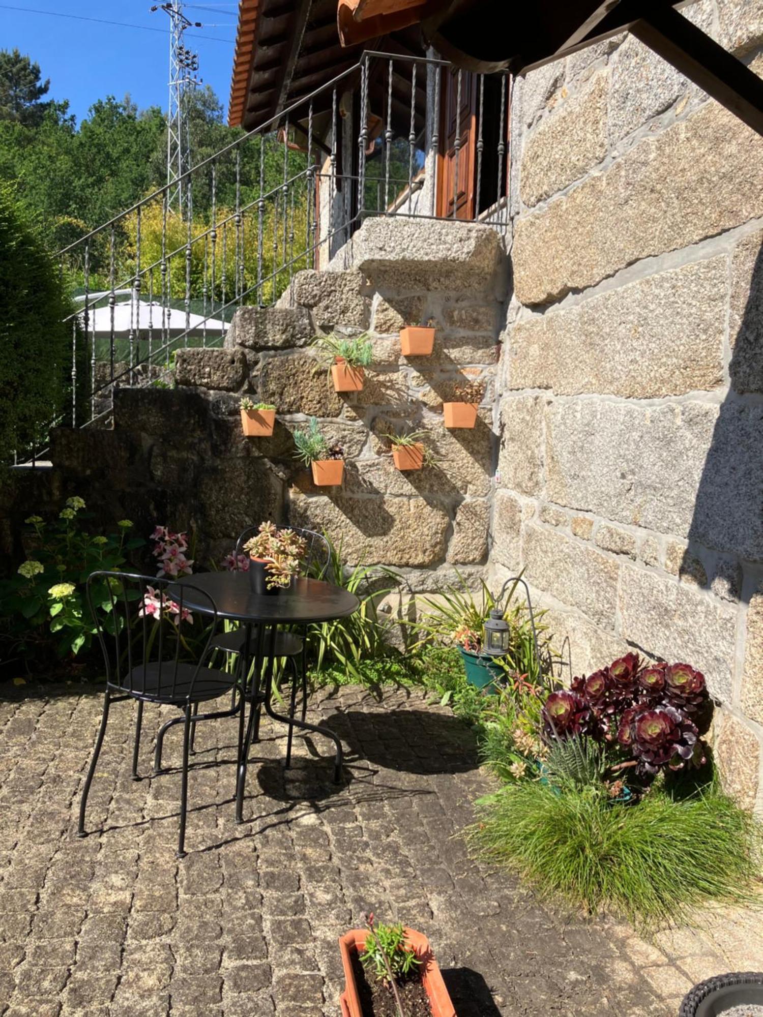 Bergui Guesthouse - Em Guimaraes Desde 2017 Extérieur photo